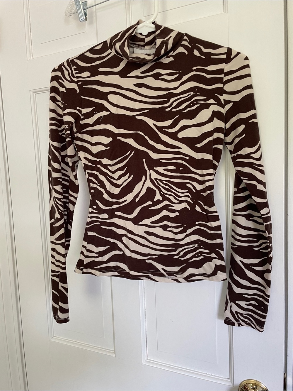 Reformation Brown and Cream Zebra-Print Long Sleeve Tee